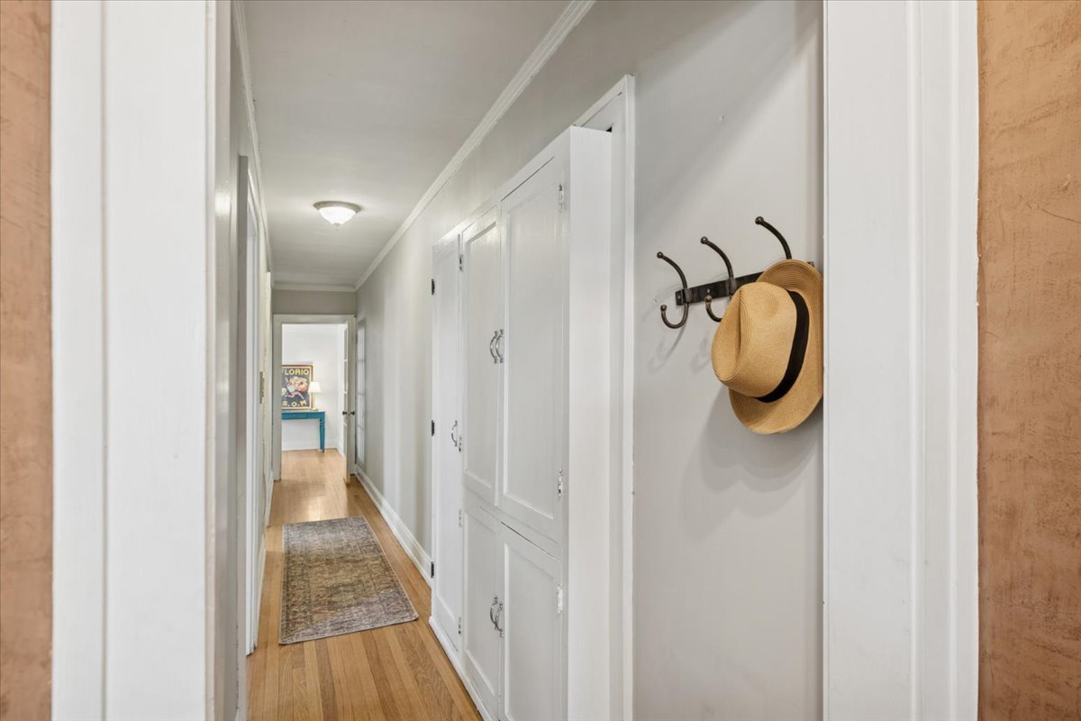 845 Pleasant Street Unit: 3E