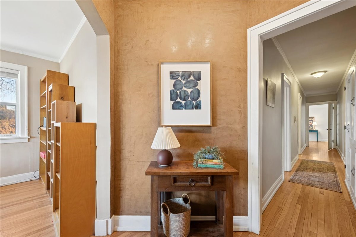 845 Pleasant Street Unit: 3E