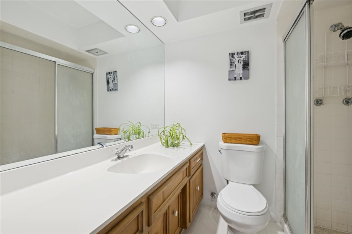 412 N Marion Street Unit: 1A