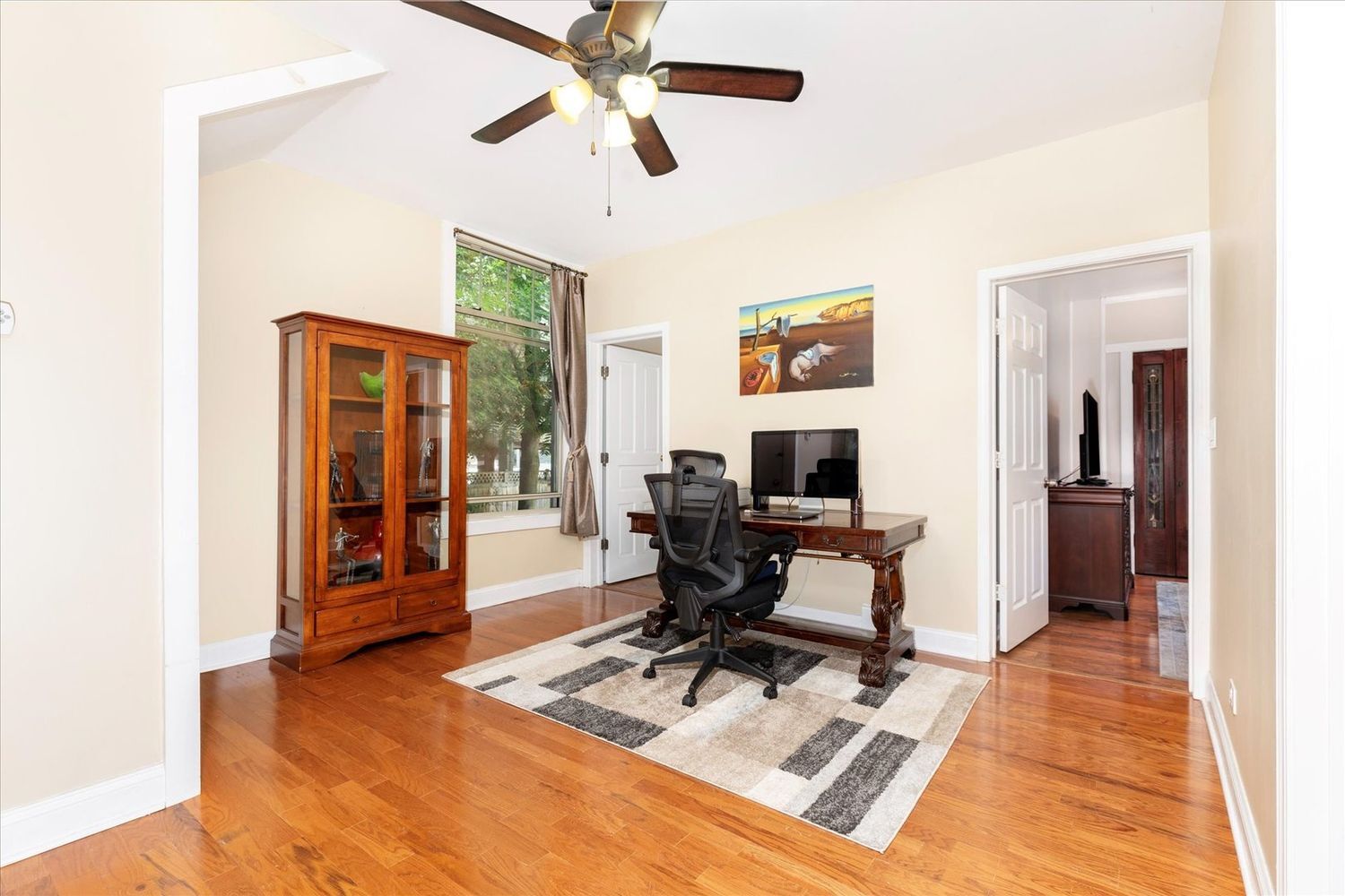 232 Des Plaines Avenue