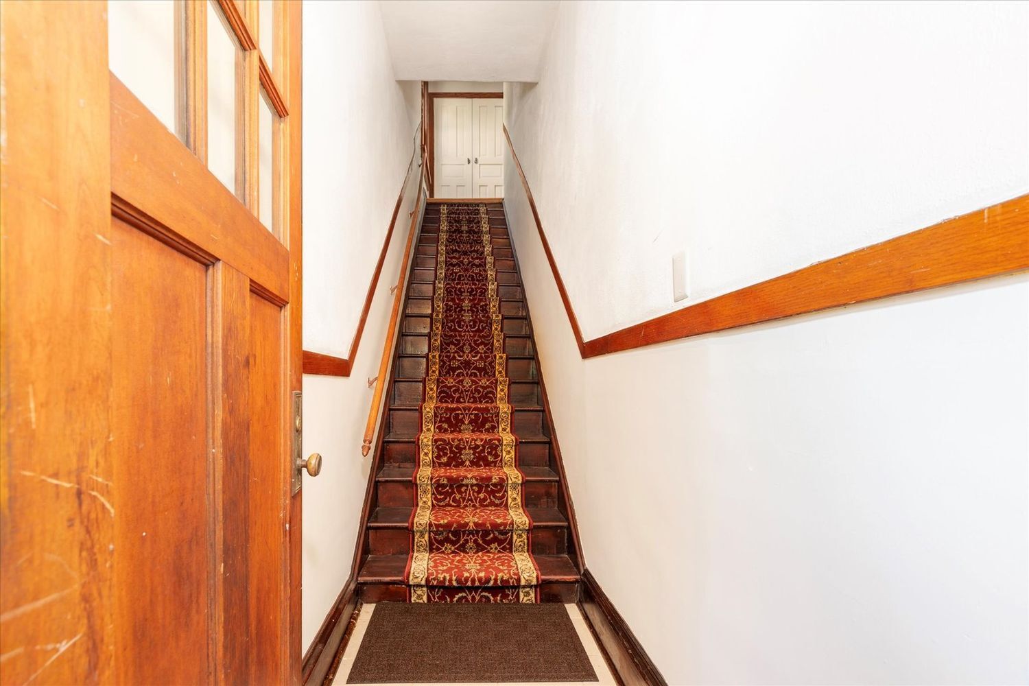 232 Des Plaines Avenue