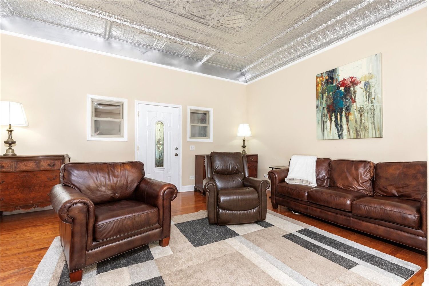 232 Des Plaines Avenue