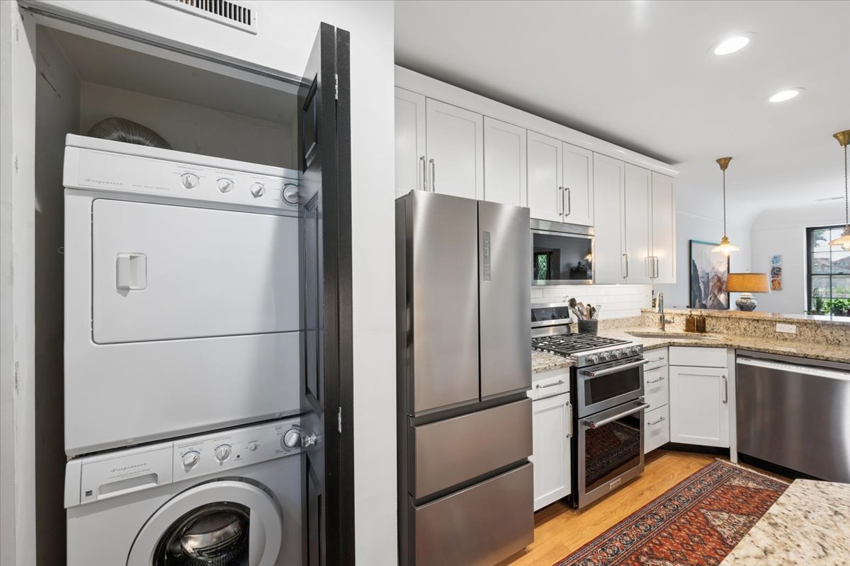 1118 Washington Boulevard Unit: 3A