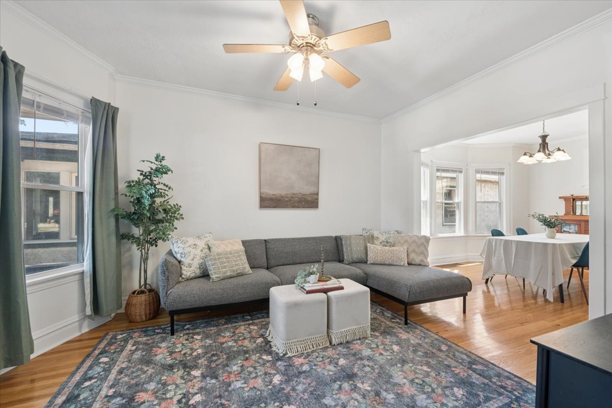 913 Highland Avenue