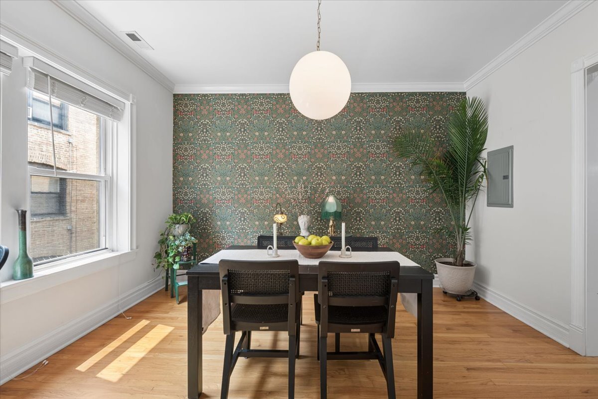 4446 N Wolcott Avenue Unit: 2B