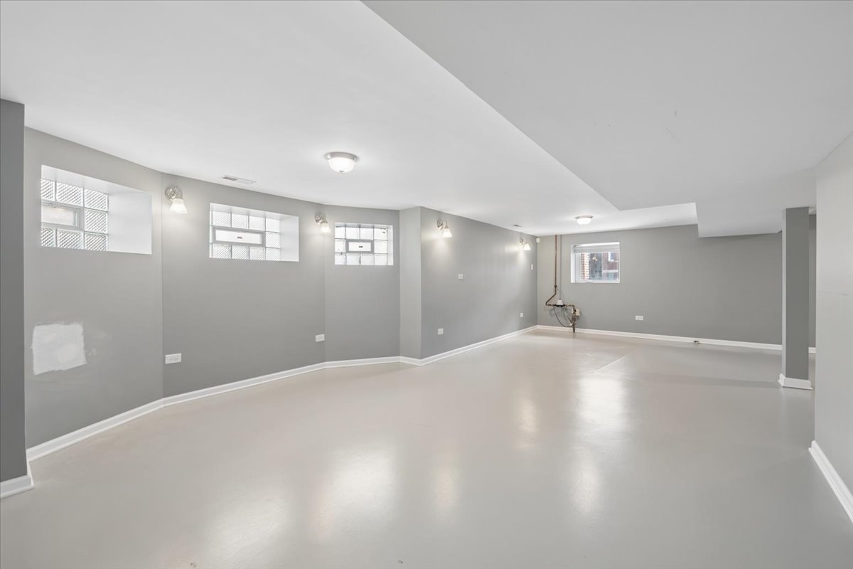 6437 W 26th Street