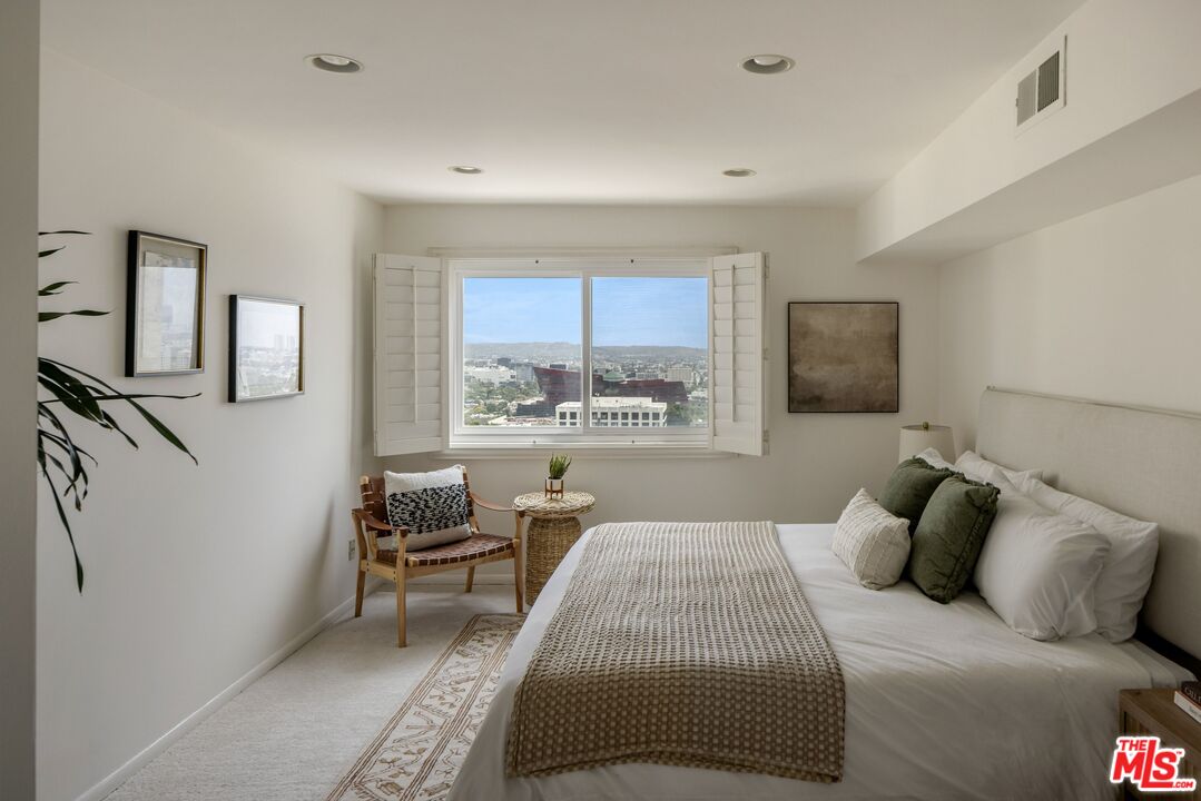 1230 Horn Ave Unit: 728