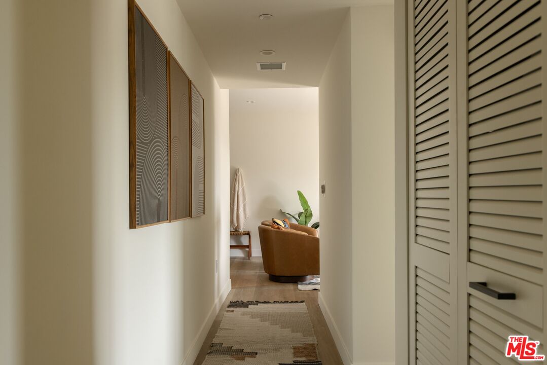 1110 S Spaulding Ave Unit: 204