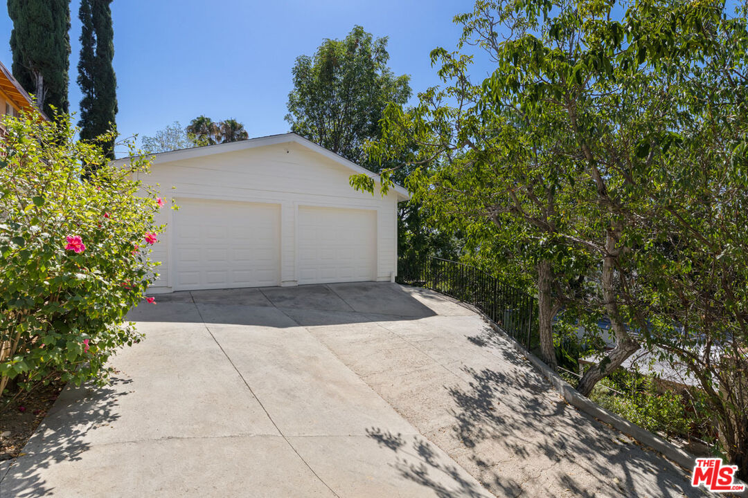 1428 El Paso Dr