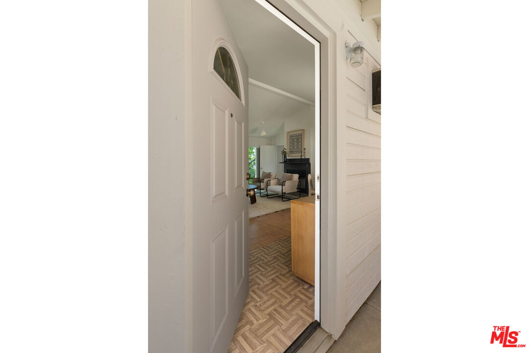1428 El Paso Dr