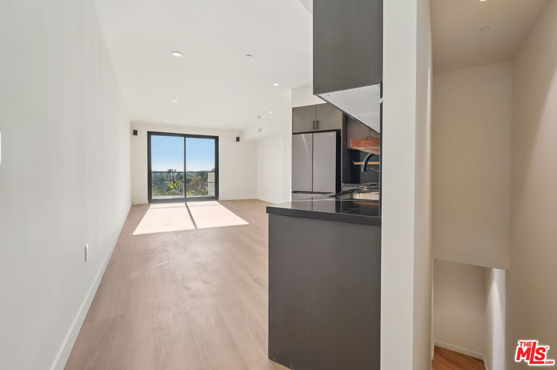 1110 S Spaulding Ave Unit: PH5