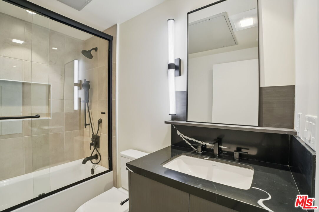 1110 S Spaulding Ave Unit: PH5