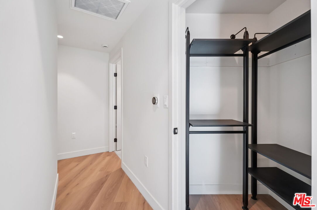1110 S Spaulding Ave Unit: PH5