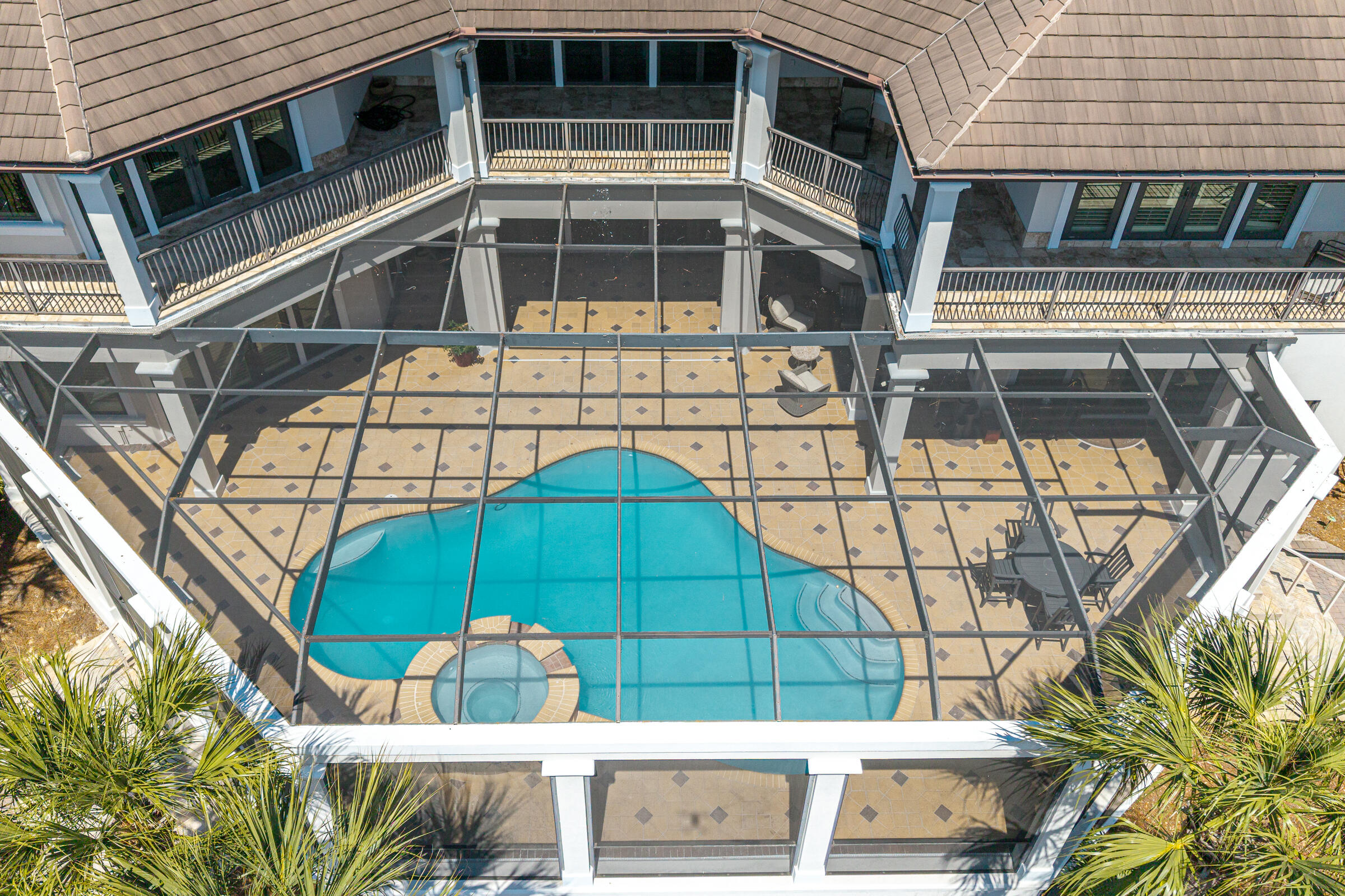 1806 Driftwood Point Road