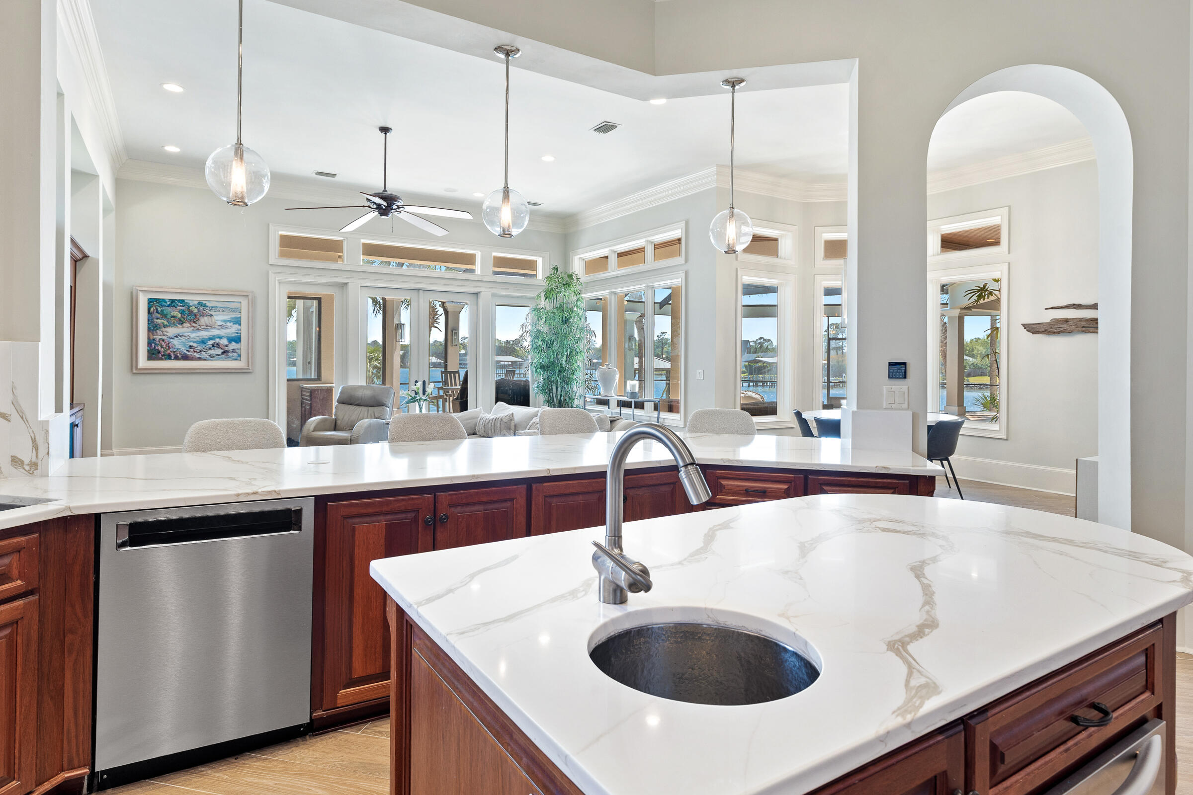 1806 Driftwood Point Road