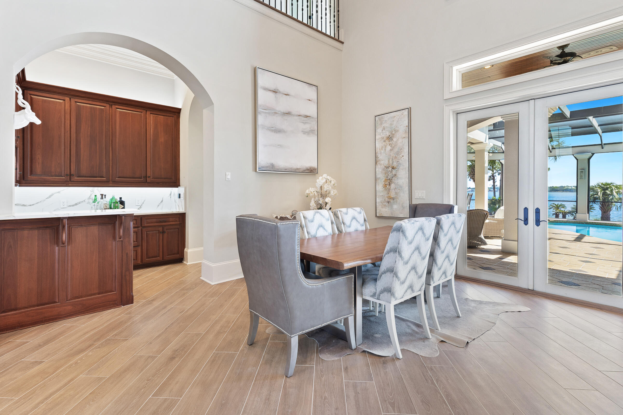 1806 Driftwood Point Road