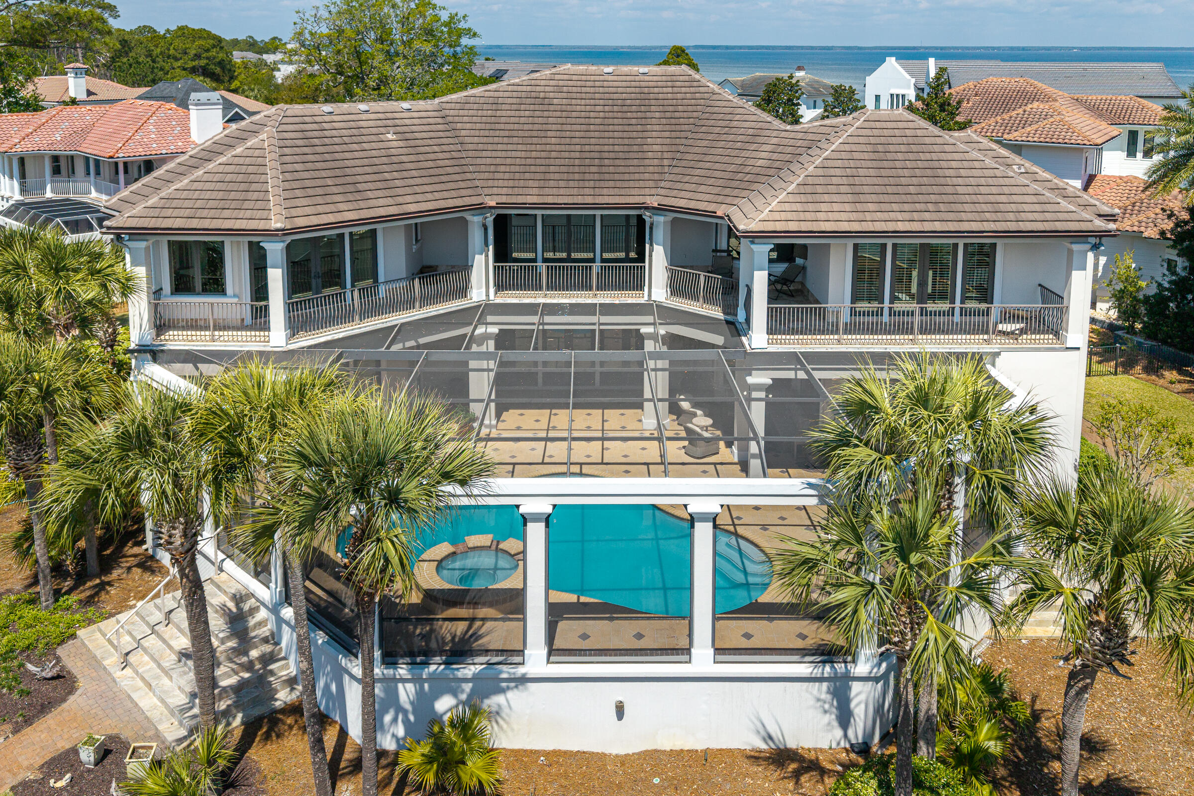 1806 Driftwood Point Road