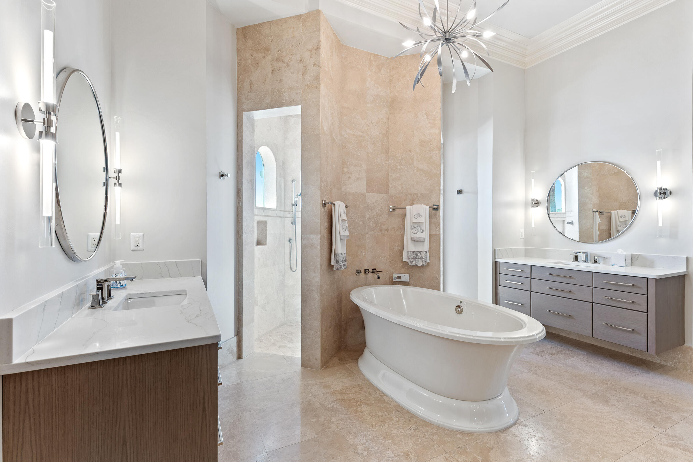 1806 Driftwood Point Road