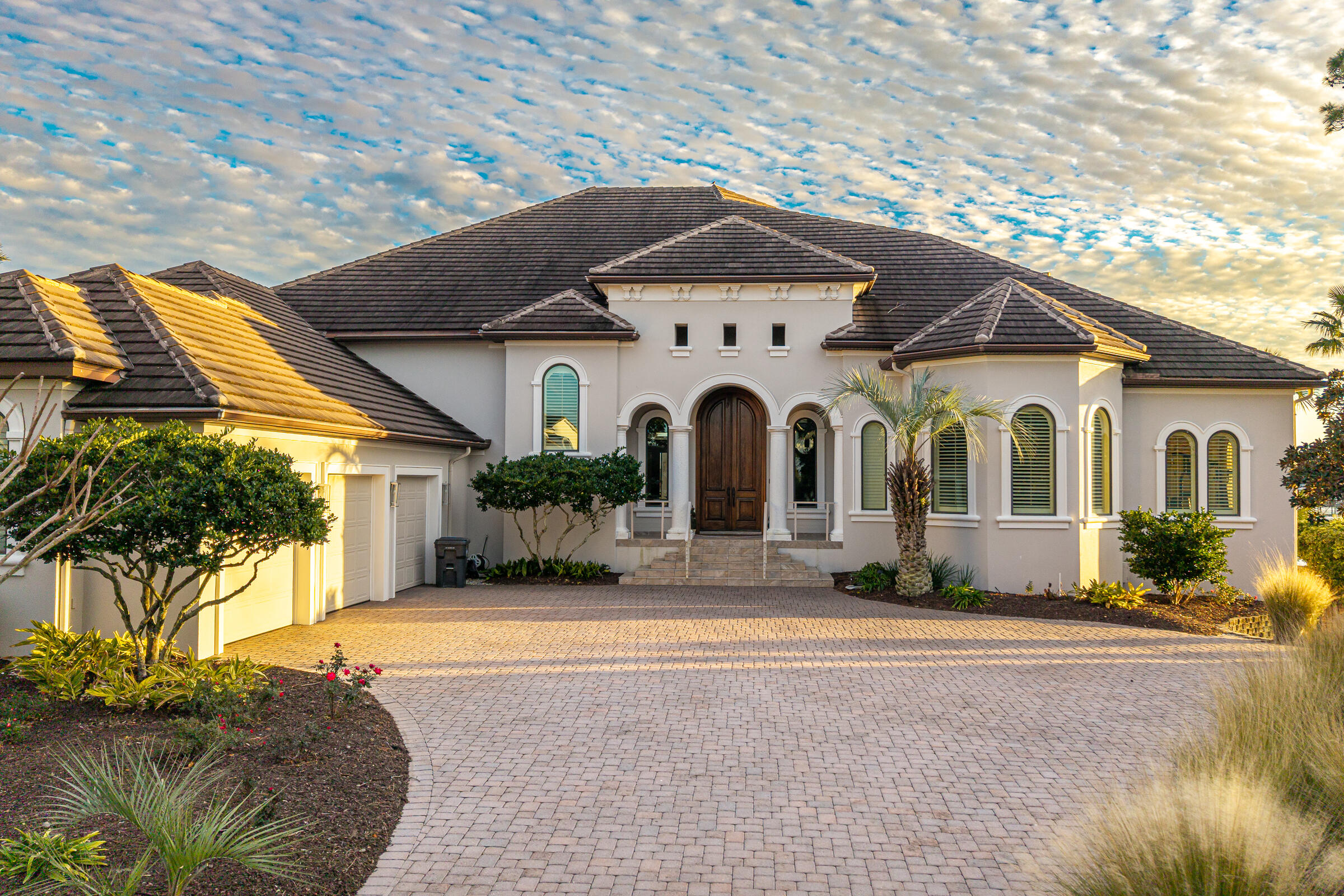 1806 Driftwood Point Road