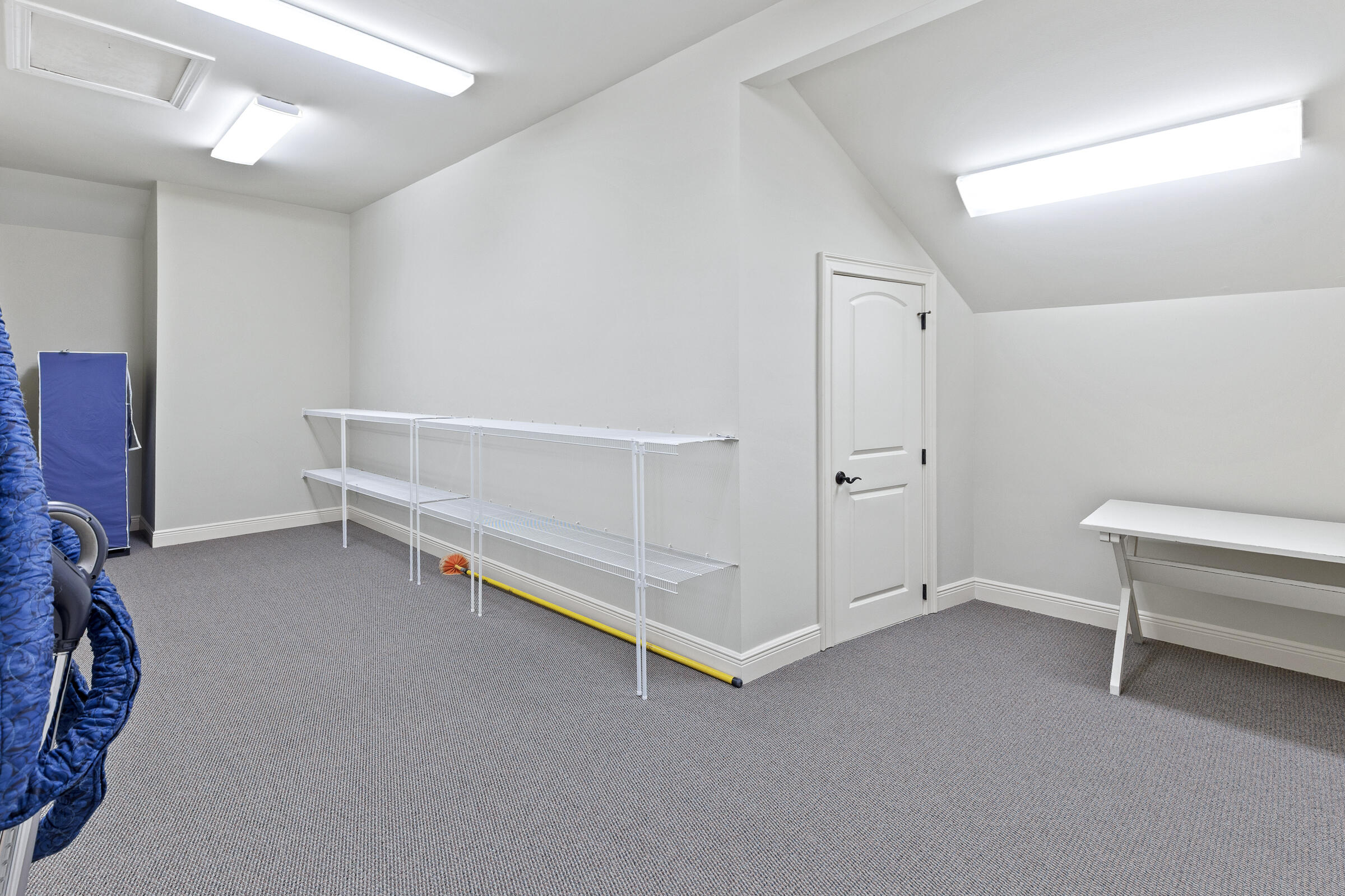 1806 Driftwood Point Road