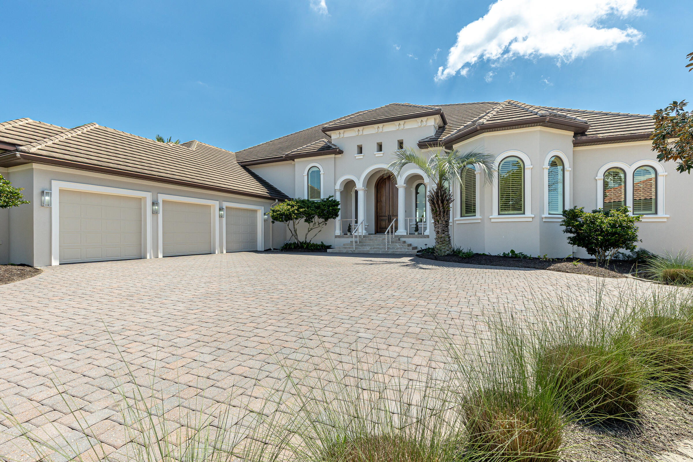 1806 Driftwood Point Road