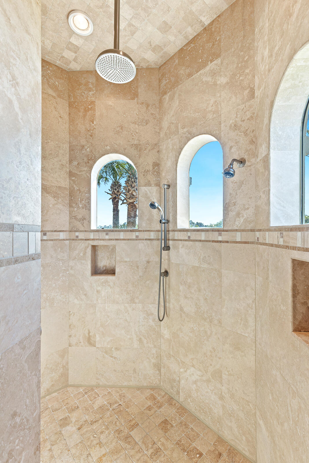 1806 Driftwood Point Road