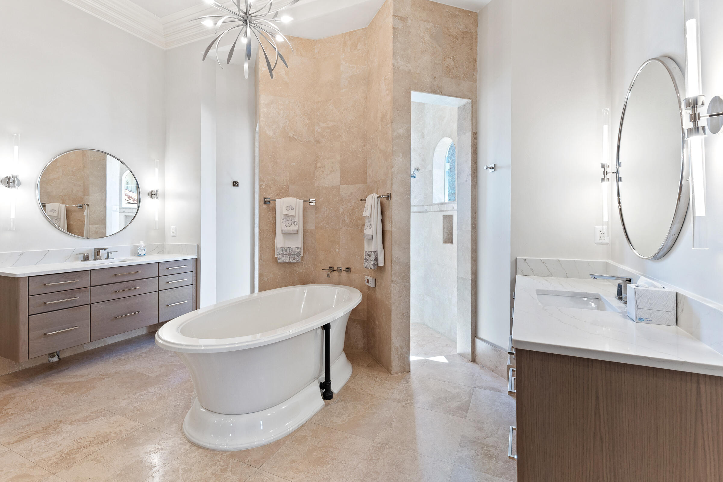 1806 Driftwood Point Road