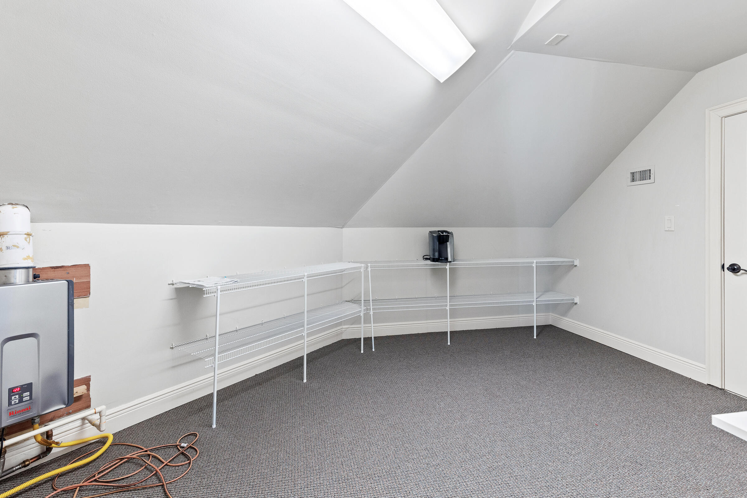 1806 Driftwood Point Road