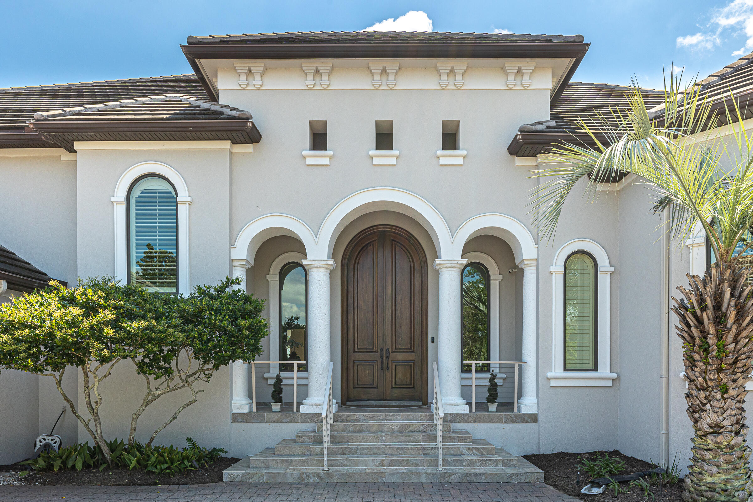 1806 Driftwood Point Road