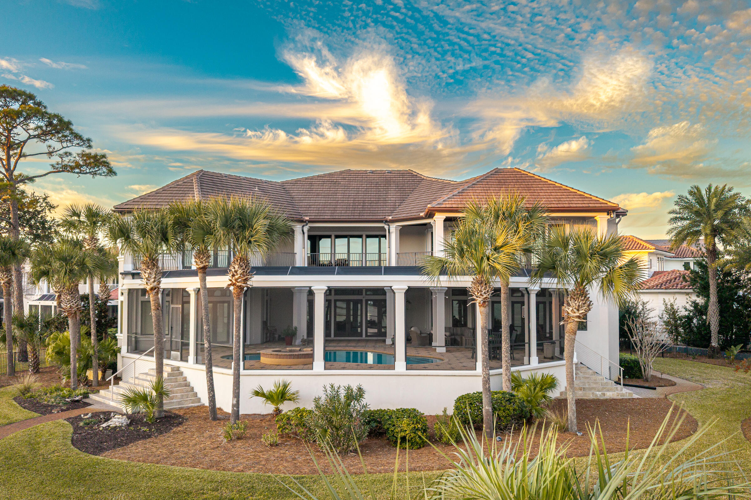 1806 Driftwood Point Road