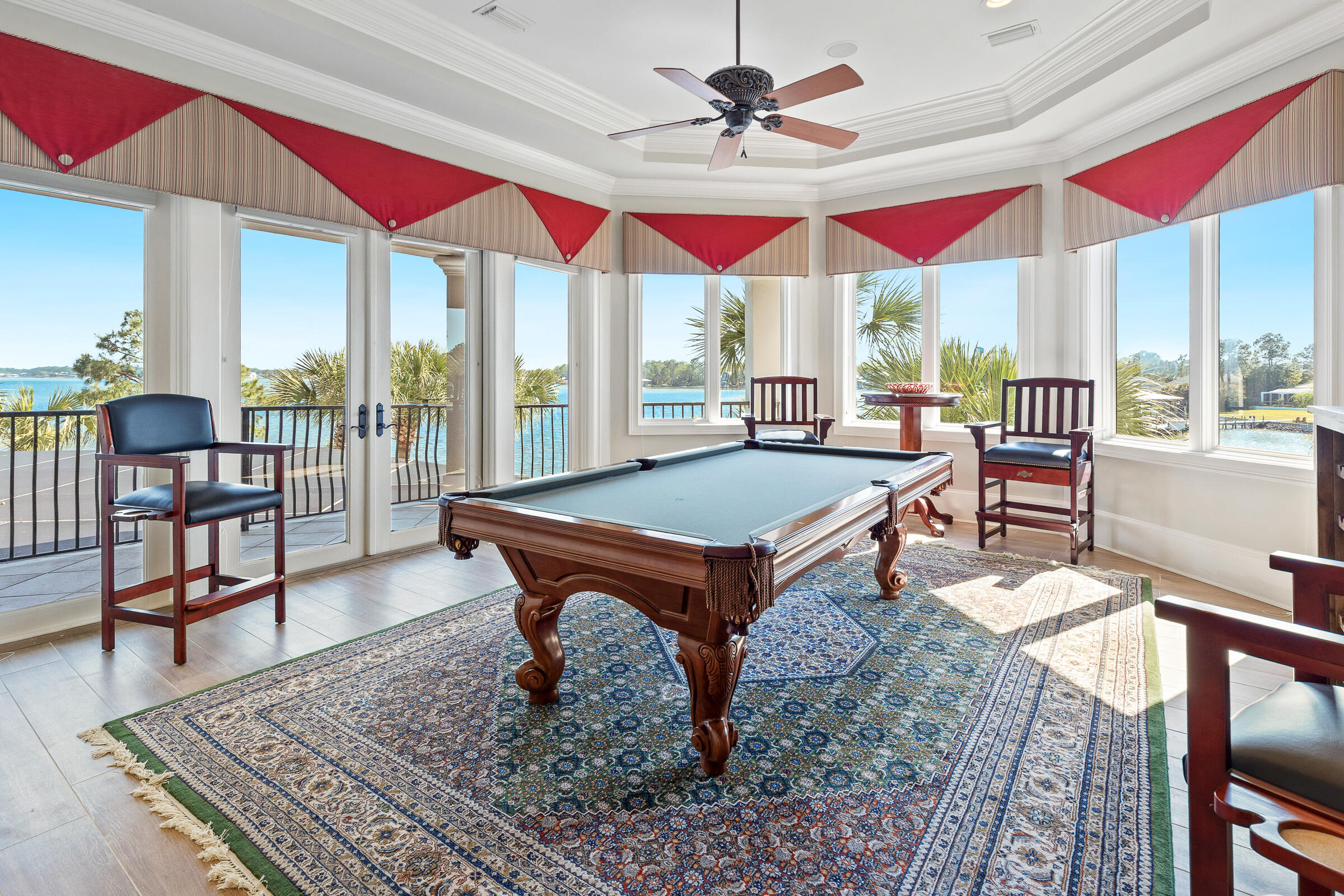 1806 Driftwood Point Road