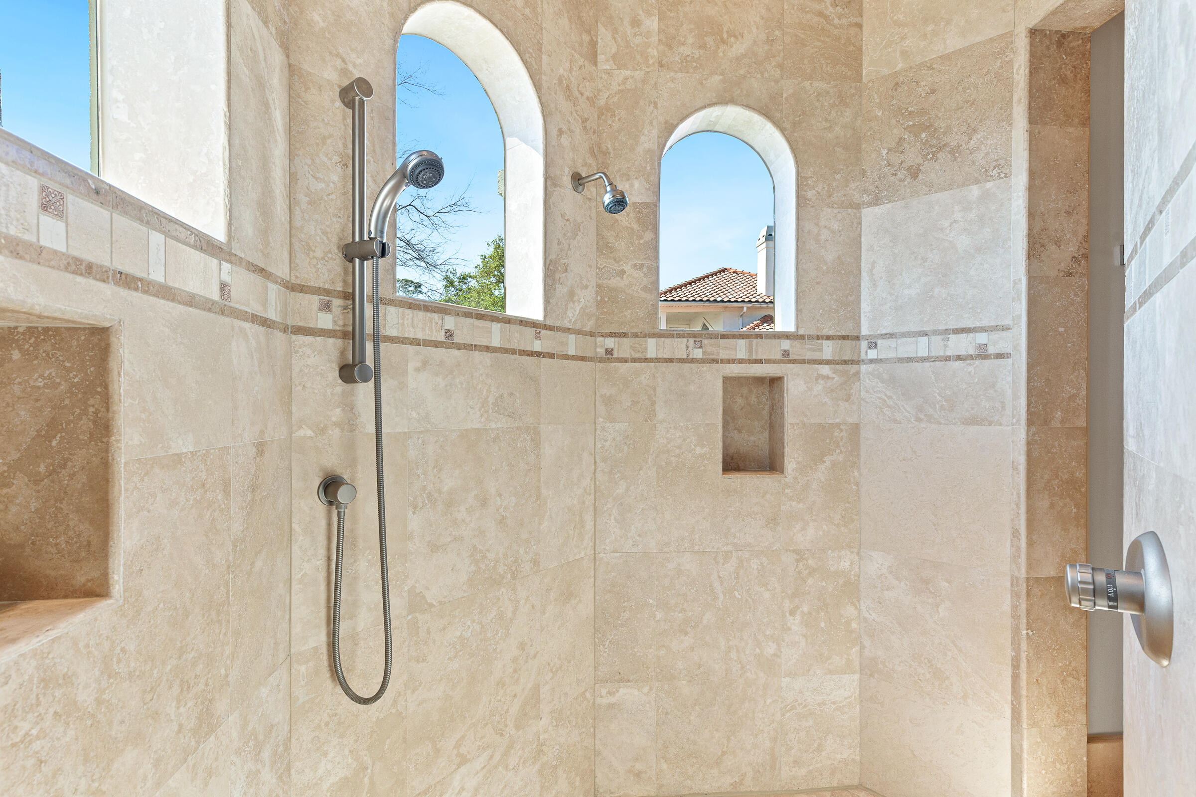 1806 Driftwood Point Road