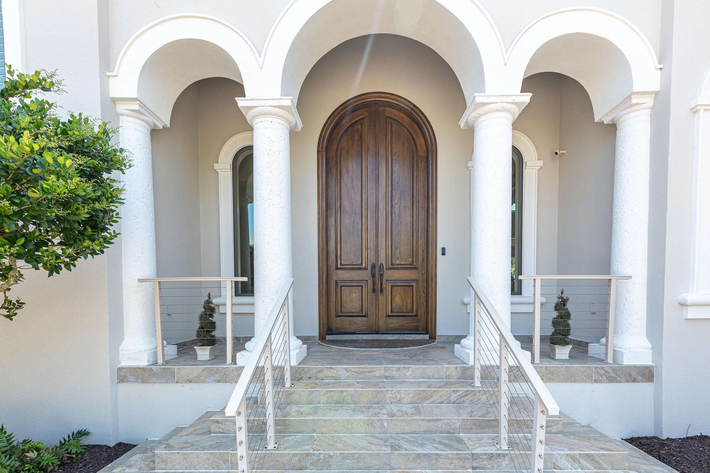 1806 Driftwood Point Road