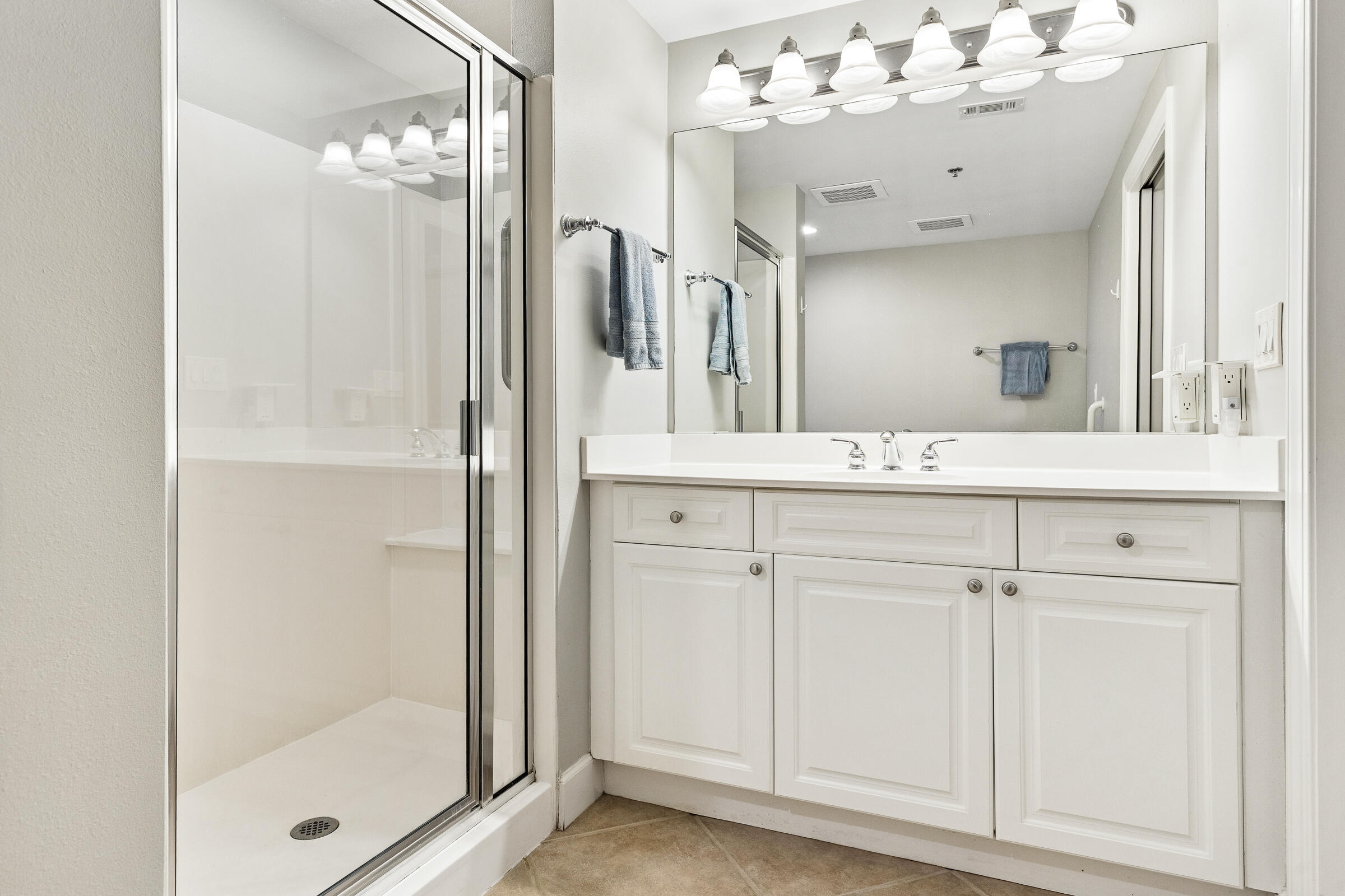 725 Gulf Shore Drive UNIT 202B