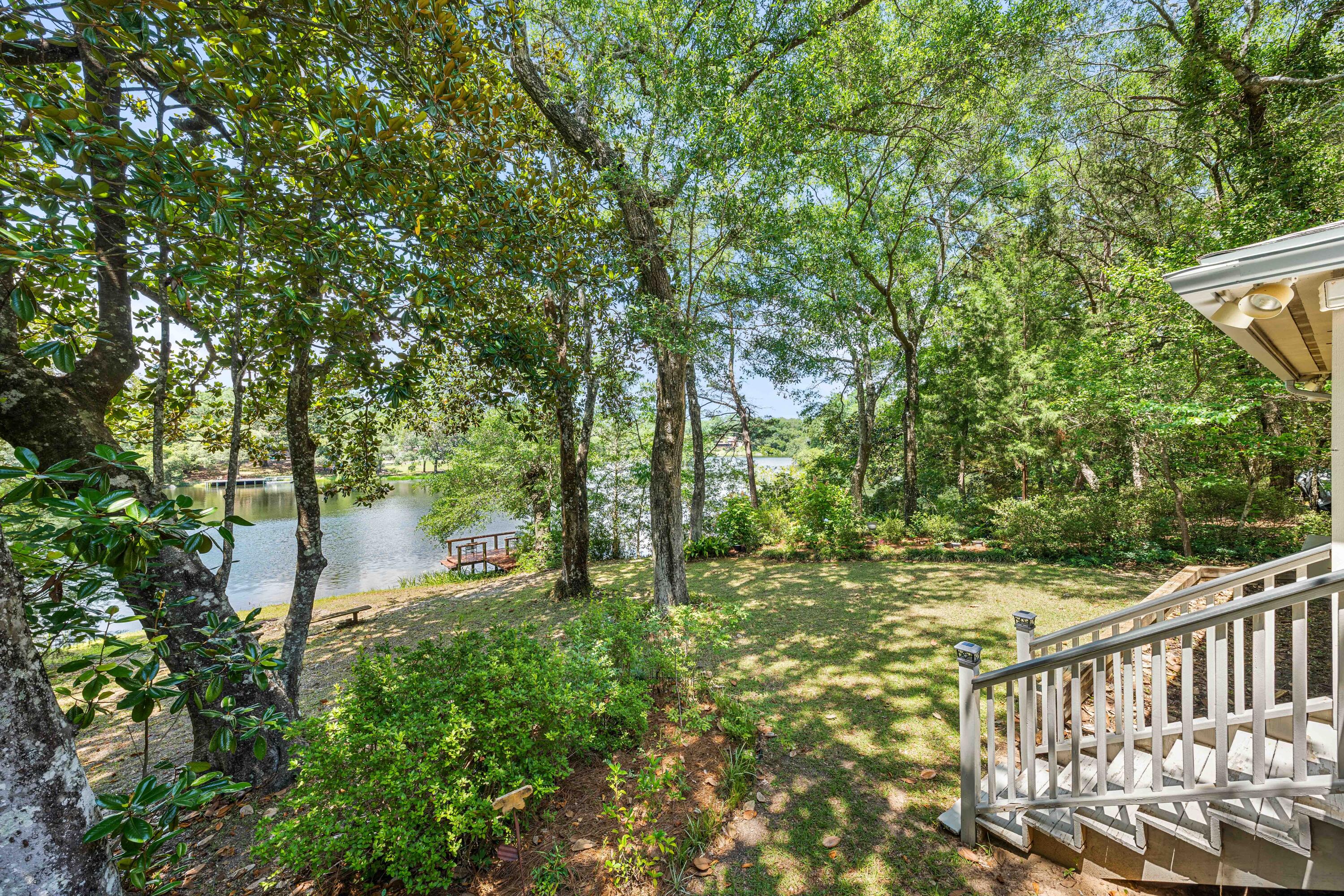 31 E Kathy Lane