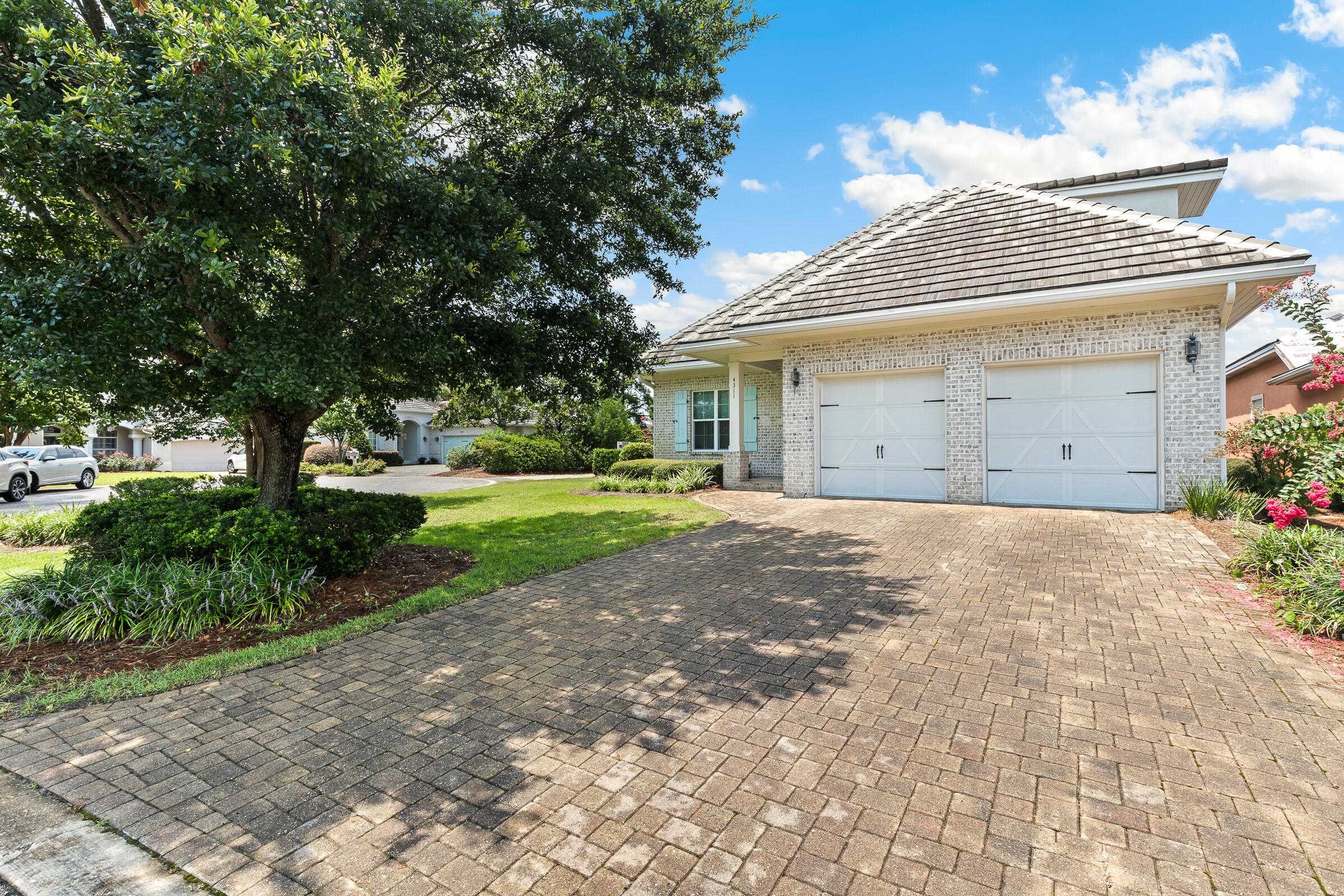 4311 Carriage Lane 4311