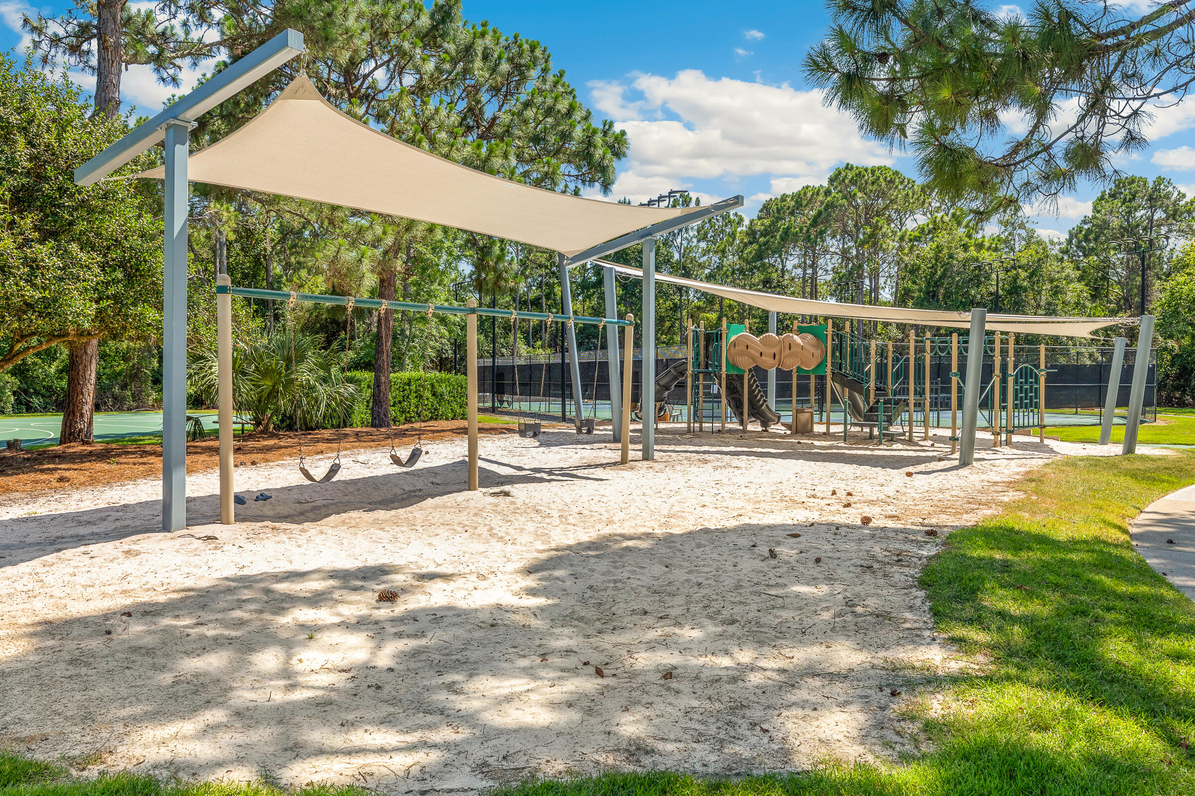 4311 Carriage Lane 4311