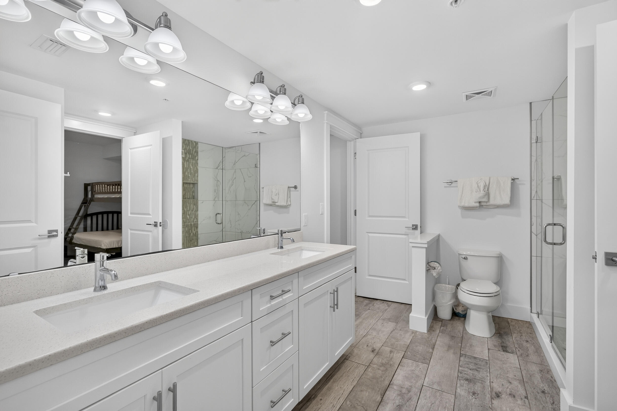 858 Scallop Court 406
