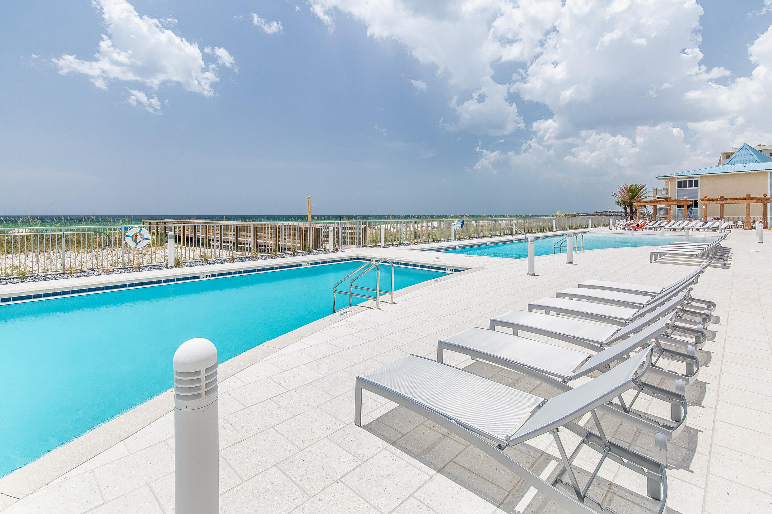 858 Scallop Court 406