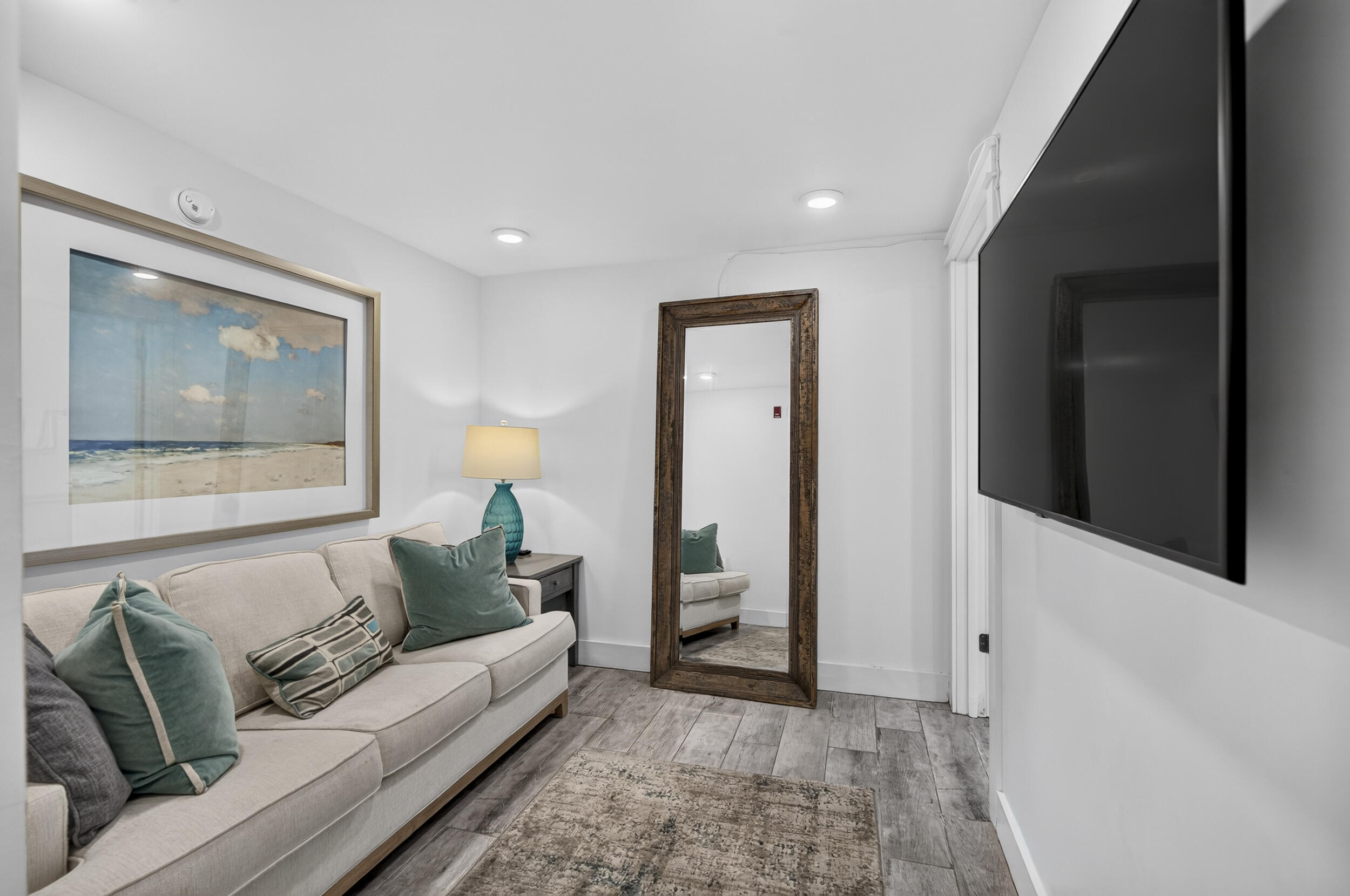 858 Scallop Court 406