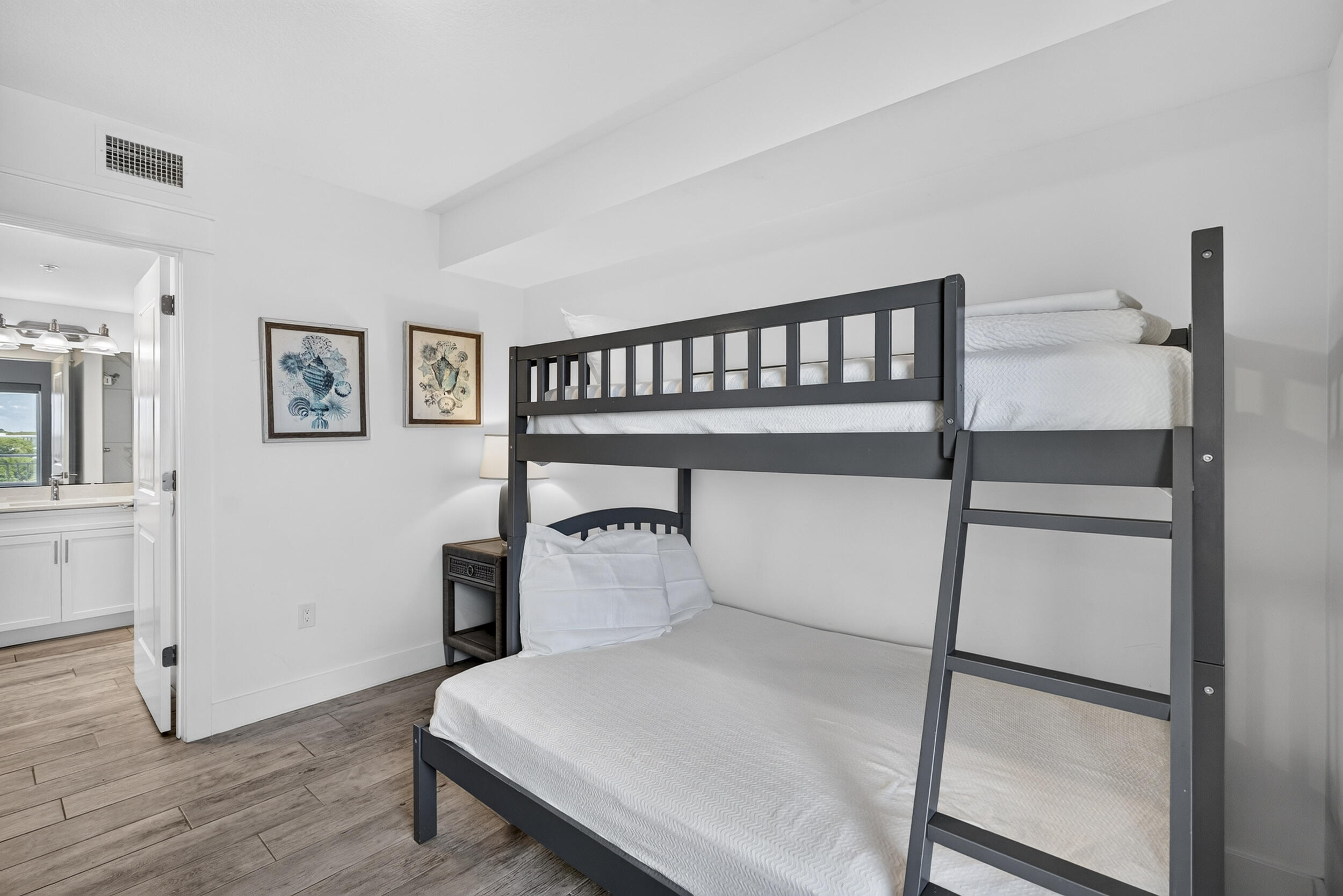 858 Scallop Court 406