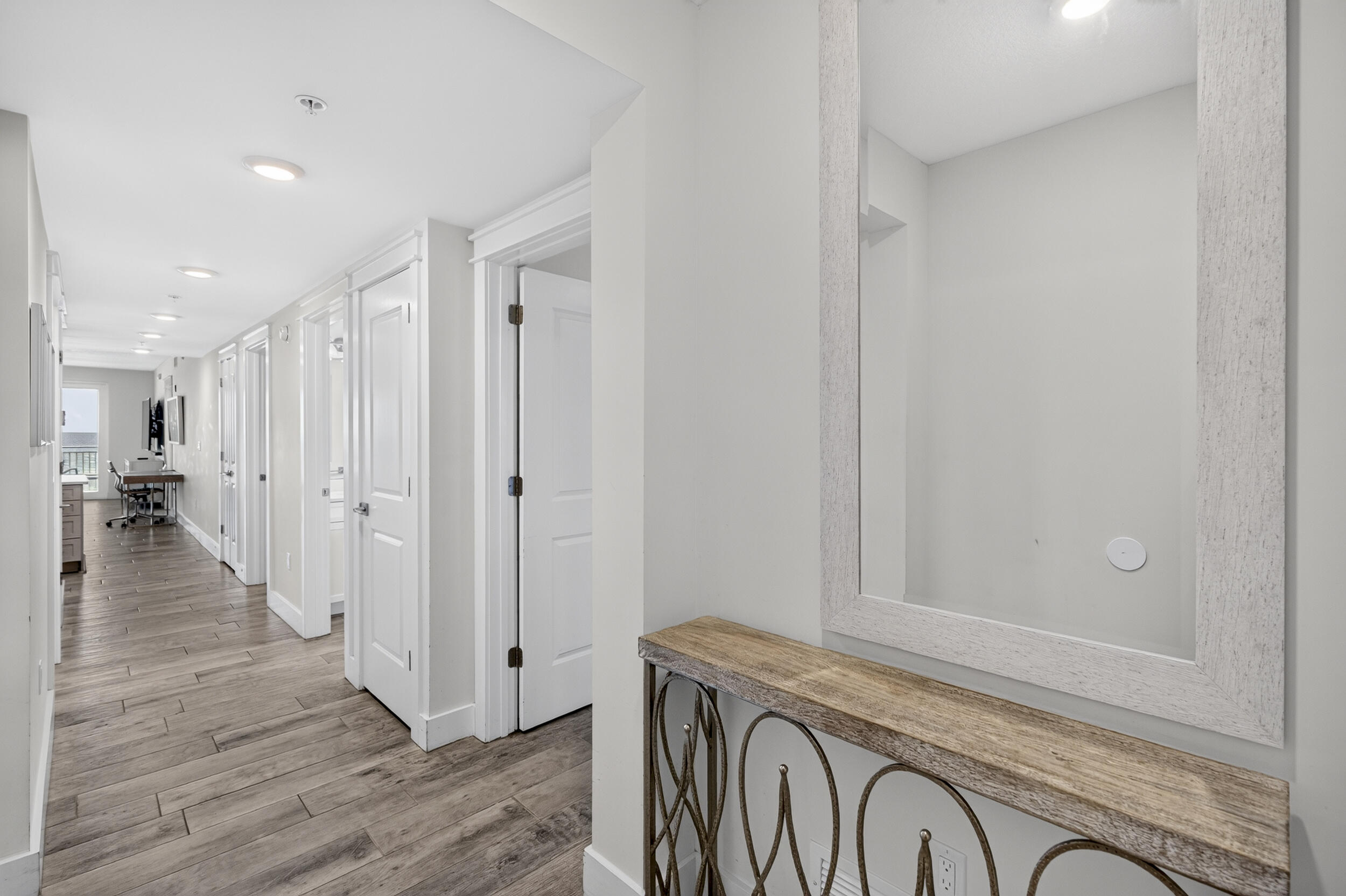 858 Scallop Court 406