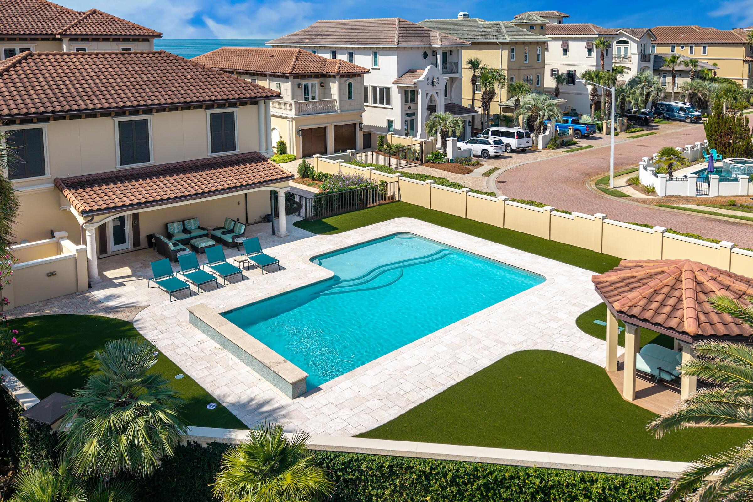 4772 Ocean Boulevard