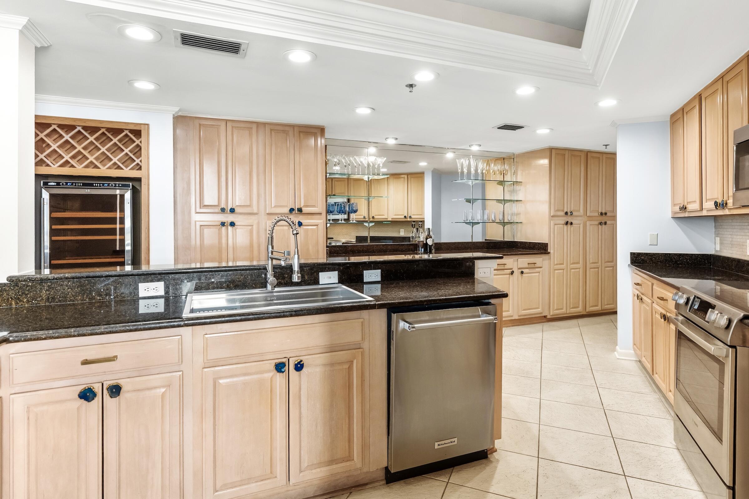 110 Gulf Shore Drive UNIT 326
