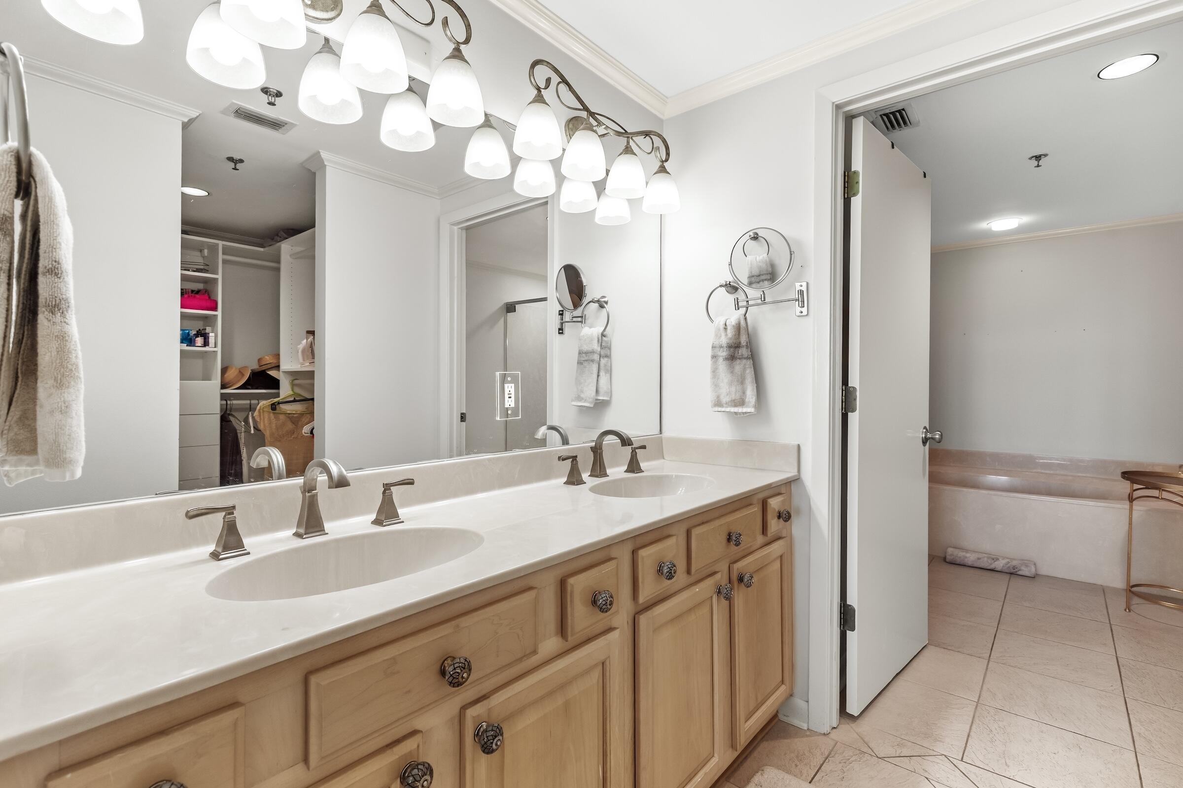 110 Gulf Shore Drive UNIT 326