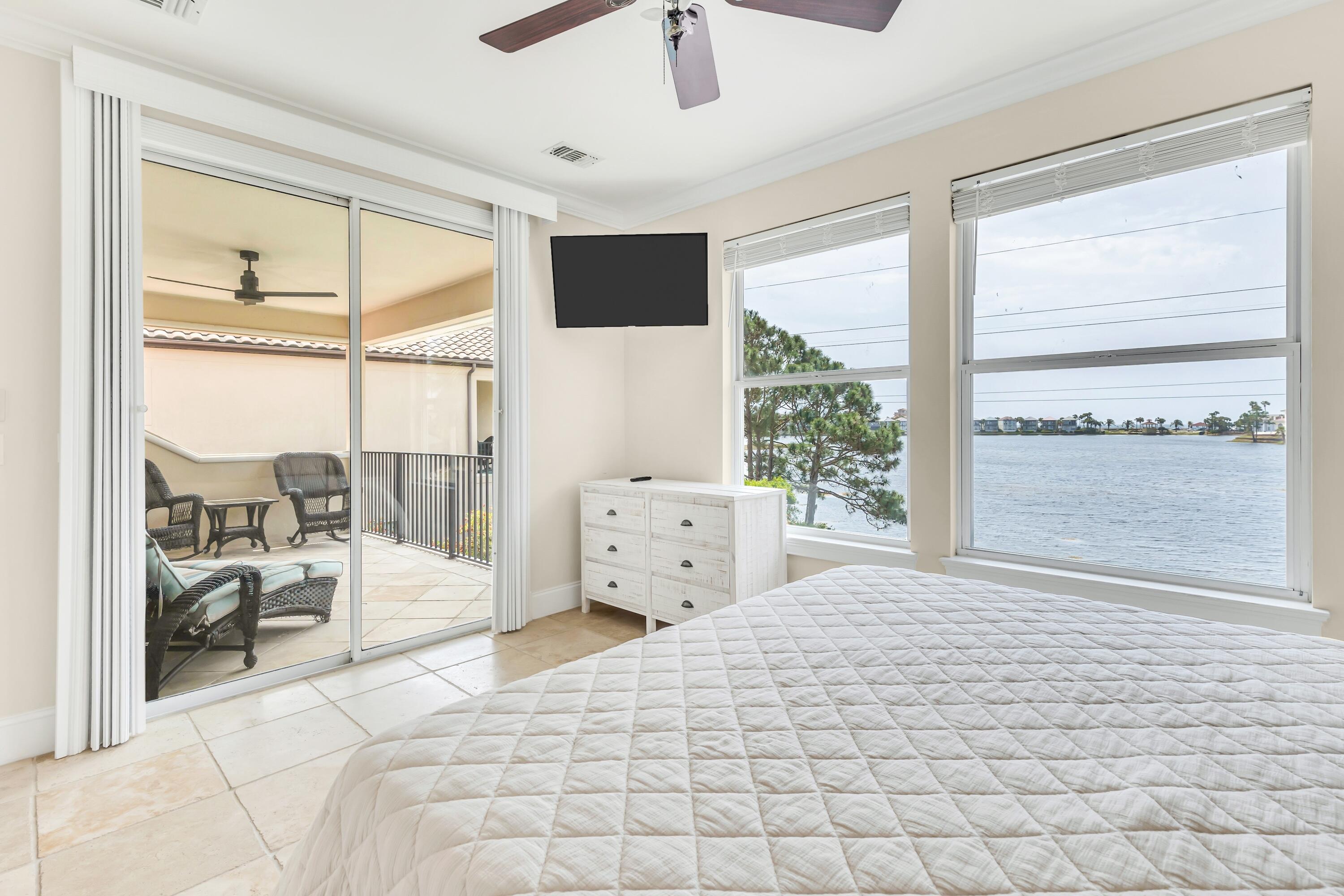 4712 Seastar Vista