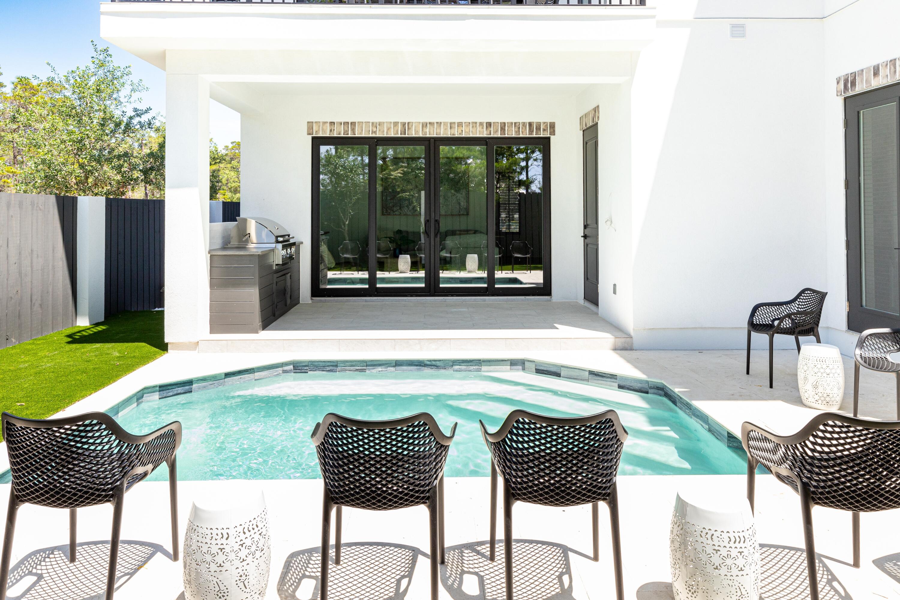 10 Sea Croft Cove