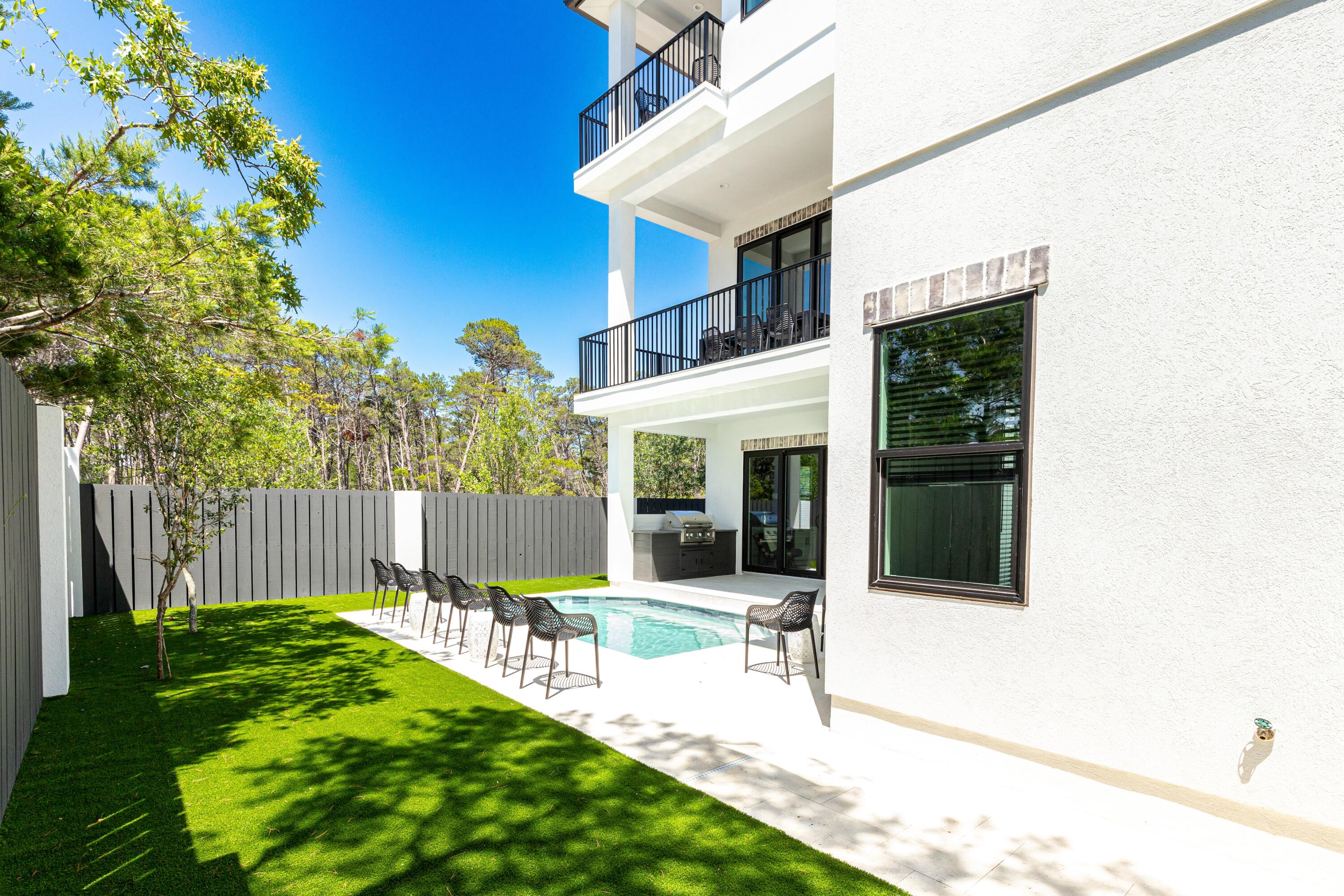10 Sea Croft Cove