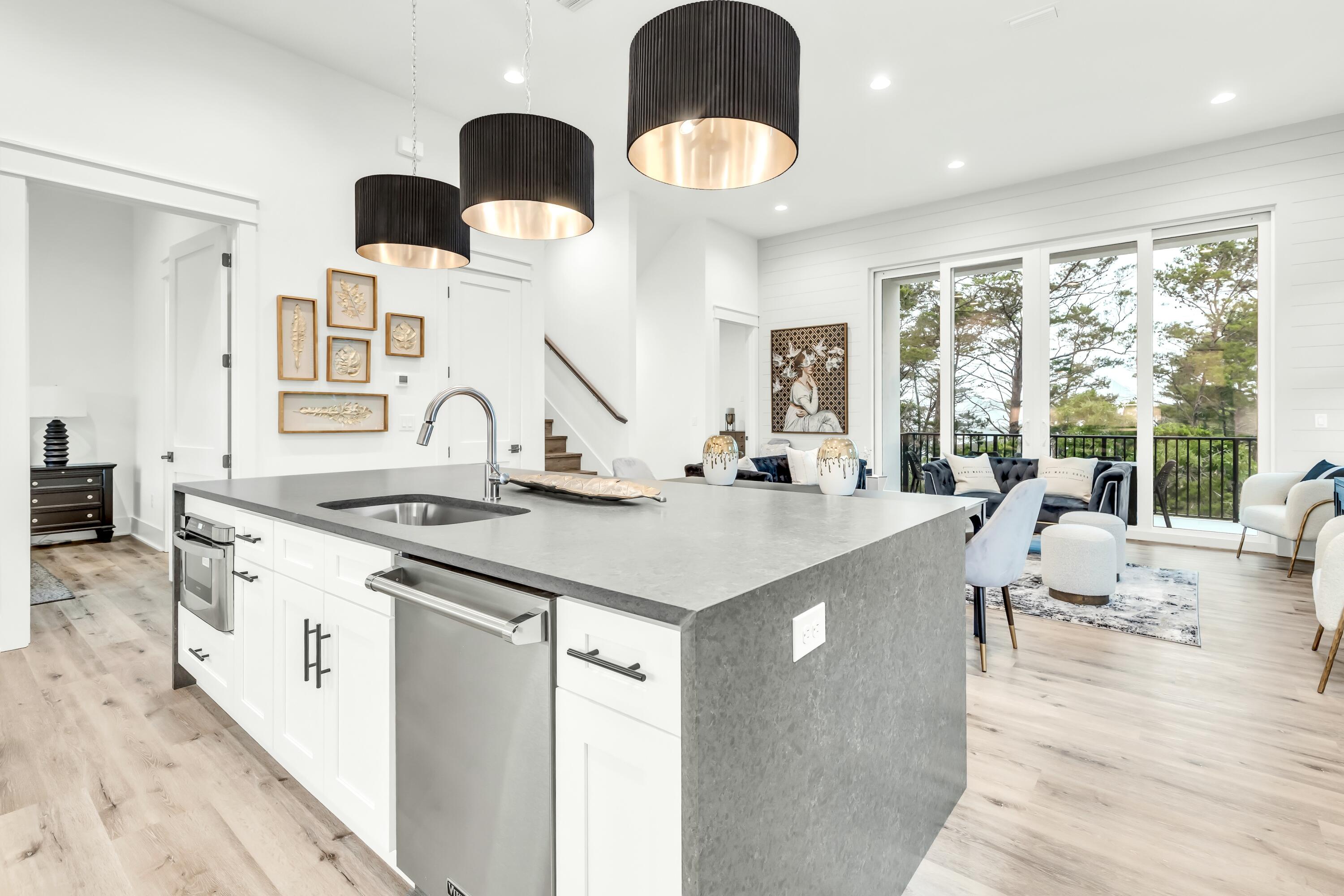 10 Sea Croft Cove