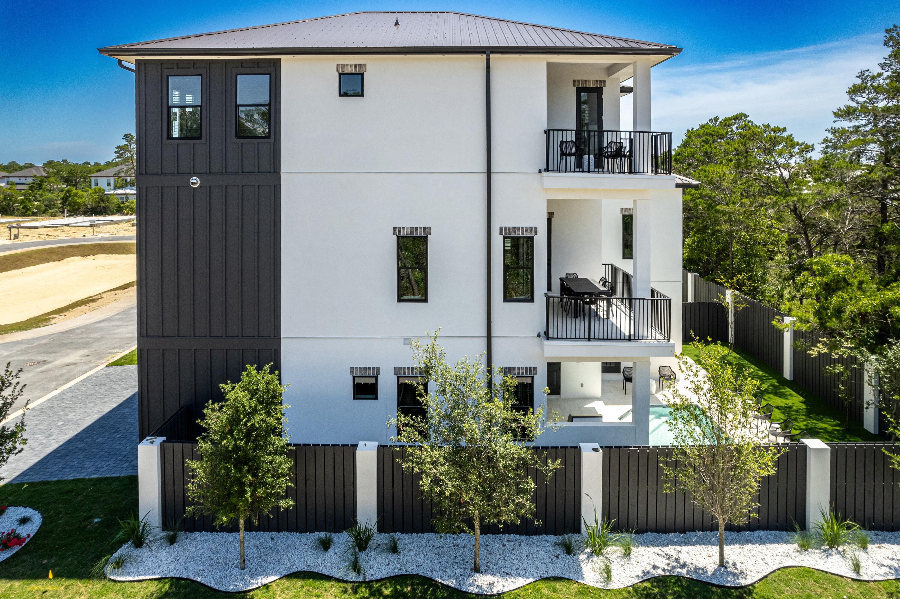 10 Sea Croft Cove